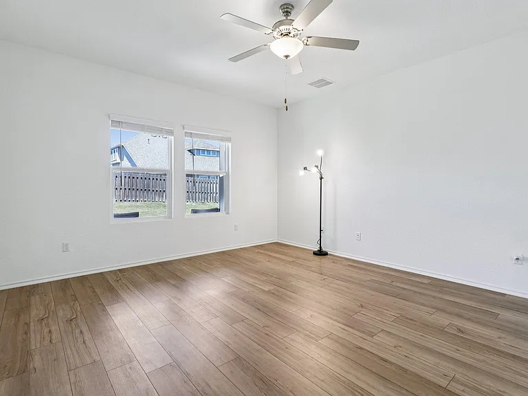 1201 Mallow Rd — Photo 21