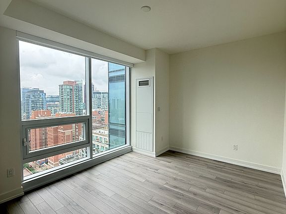 3rd image of 89 Church St #2105