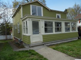 39 Fairview Ave, Hudson, NY 12534