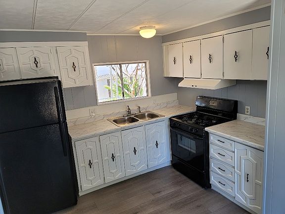 3rd image of 867 N Lamb Blvd Spc 159