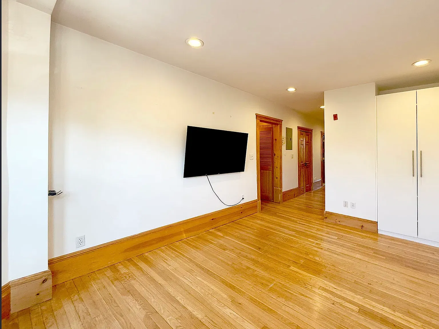 1 bed, 530 sqft, $2,500 — Photo 4