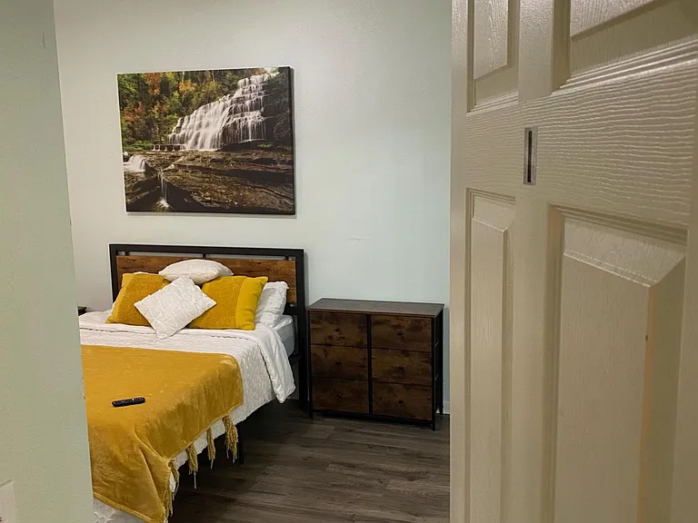Room 1