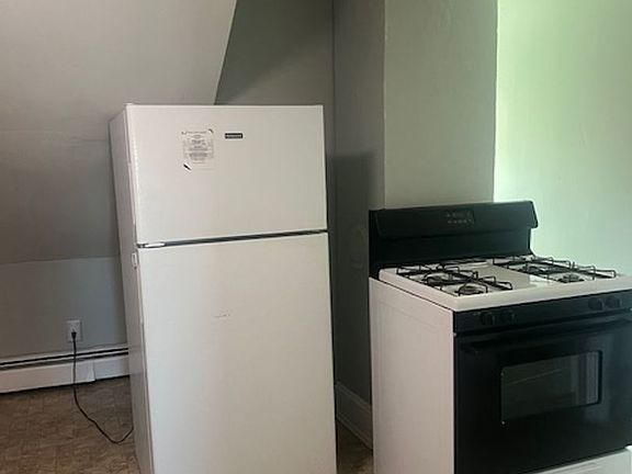 4th image of 64-66 Homewood Ave Unit 3