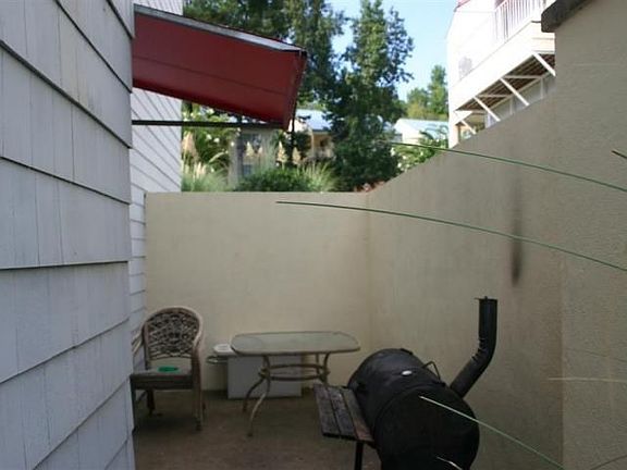 4th image of 100 Harbor Pl Unit 103