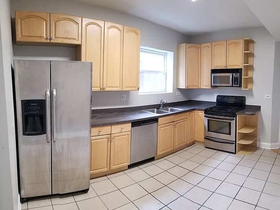 Kitchen (new appliances not shown)