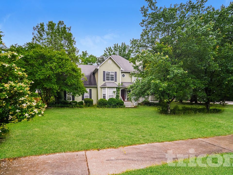 1st image of 464 Walnut Creek Dr