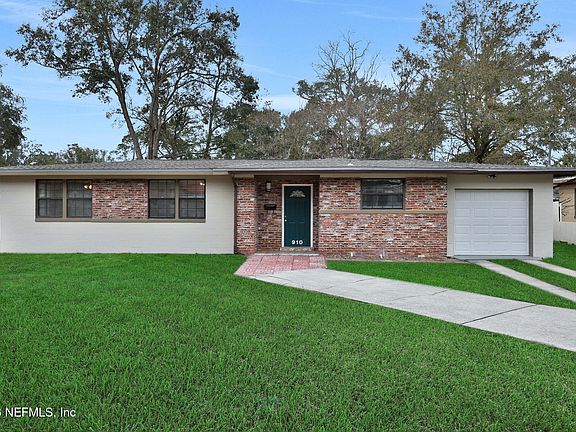 3rd image of 910 NIGHTINGALE Road