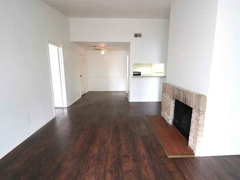 12659 Ashford Meadow Dr #D — Photo 10
