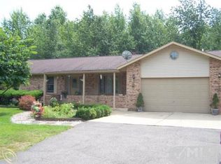 500 E Willis Rd, Saline, MI 48176