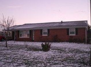 147 Holtzclaw Ln, Hustonville, KY 40437