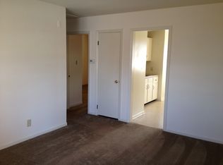 2307 Yanceyville St #B, Greensboro, NC 27405