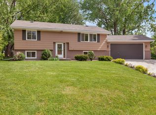 108 Lakeview Cir, Buffalo, MN 55313