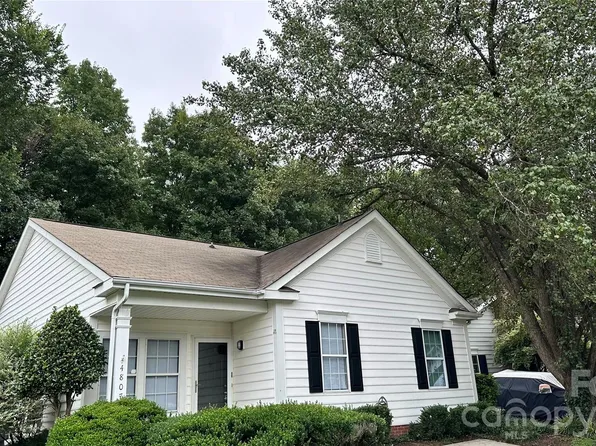 4807 Pennant Pl, Charlotte, NC 28212