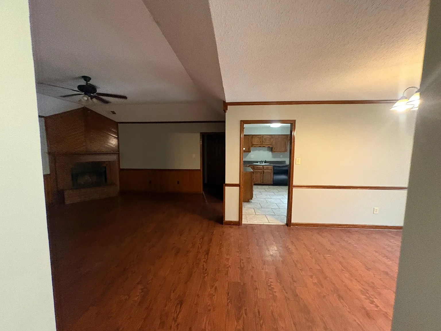 Spacious Brick Home with Fireplace, Attached Garage & Fenced Yard — Photo 3