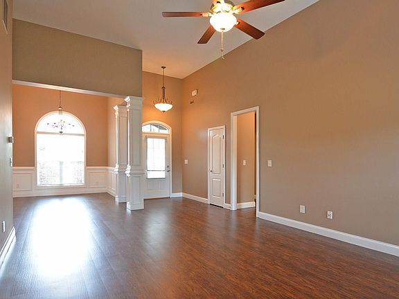 4th image of 358 Stillwood Dr