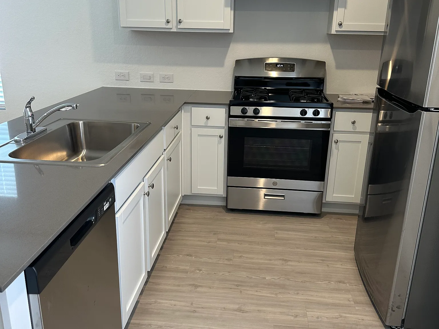 3 bed, 1440 sqft, $1,525 — Photo 3