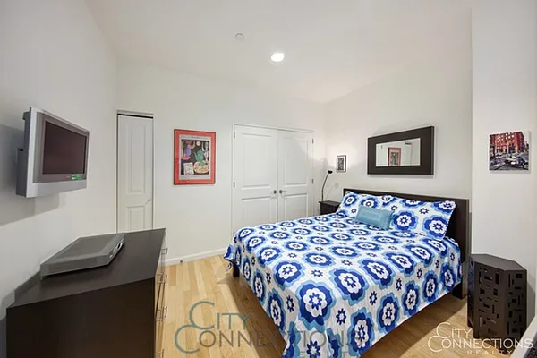 Rented by City Connections Realty | media 49