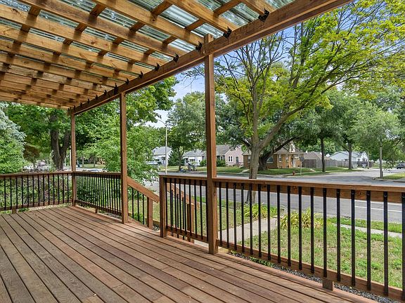 2nd image of 5277 N 51st BOULEVARD