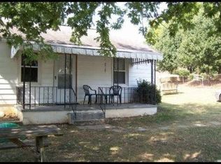 2421 Mitchell Rd, Mascot, TN 37806