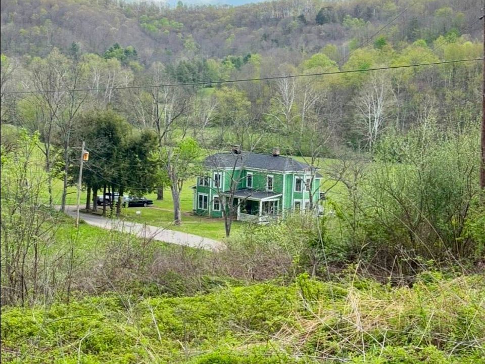 1st image of 1094A Reedyville Rd
