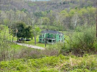 1094A Reedyville Rd, Spencer, WV 25276