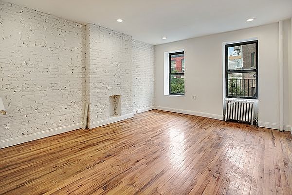 1st image of 332 W 47th St APT 4A