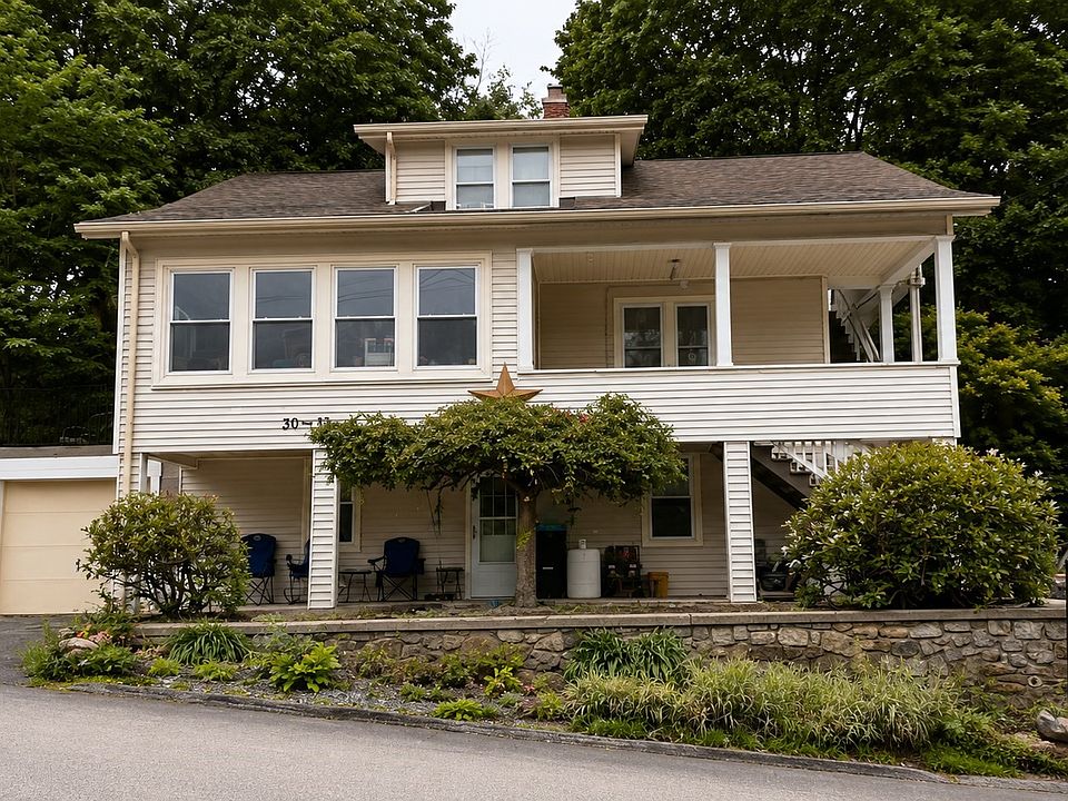 1st image of 30-32 Dewey Rd