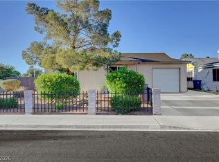 6304 Molino St, Las Vegas, NV 89108