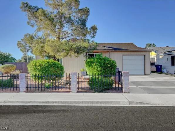 6304 Molino St, Las Vegas, NV 89108