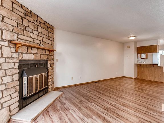 Fireplace/Dining Room