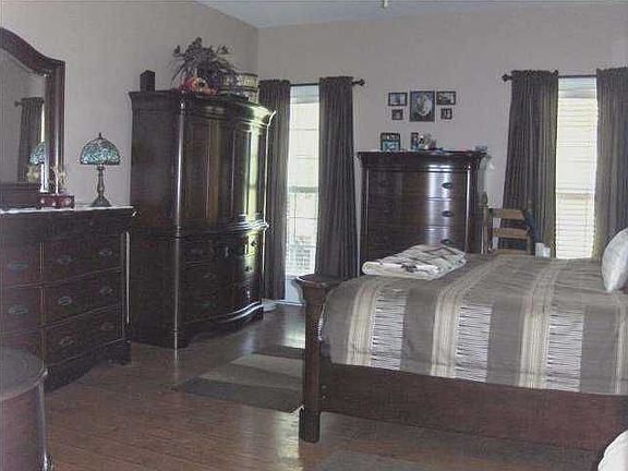 5th image of 163 E Westerlee Dr