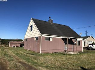 606 Evergreen Dr, Tillamook, OR 97141
