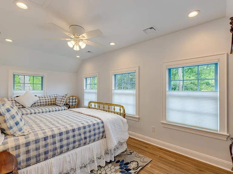 12680 Main Rd — Photo 20