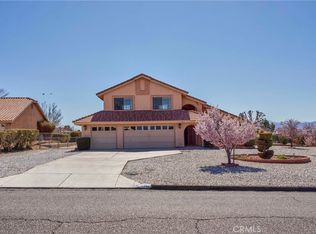 16253 Kasota Rd, Apple Valley, CA 92307