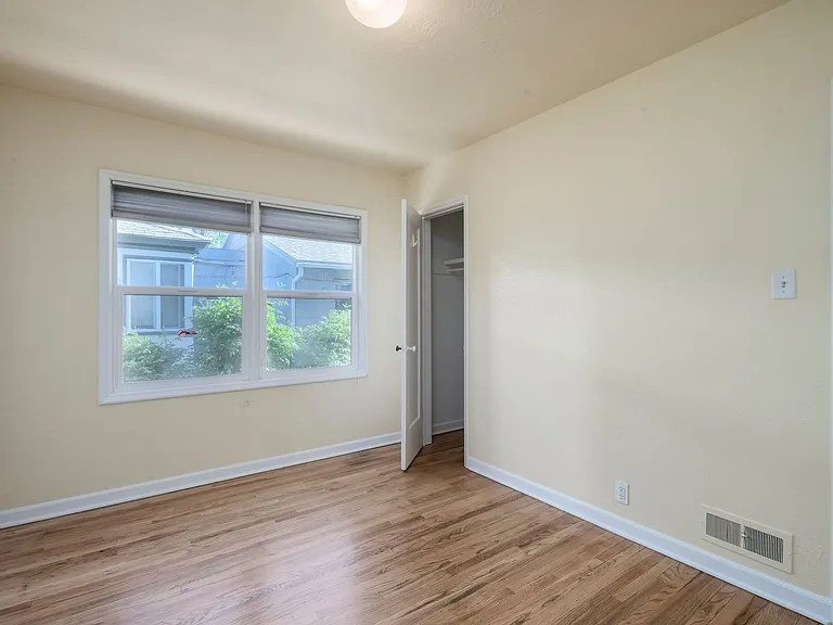 632 E Kensington Ave — Photo 16