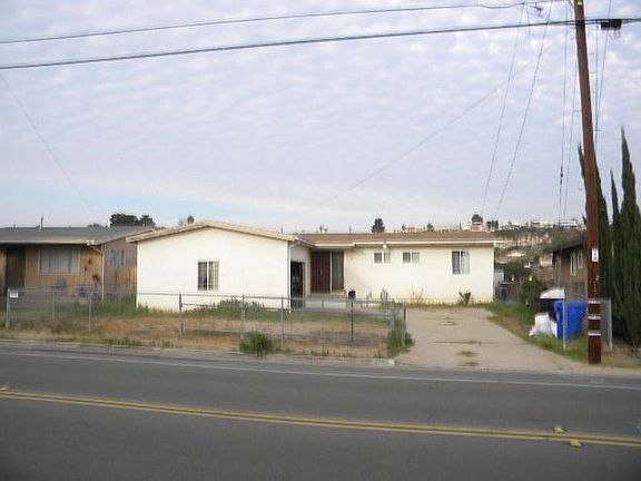 2nd image of 2525 Calle Tres Lomas