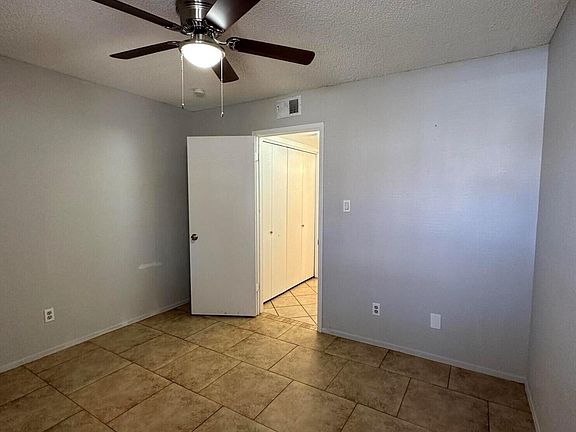 2nd image of 5757 W Eugie Avenue W #1019