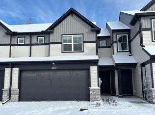 6238 205th St N, Forest Lake, MN 55025