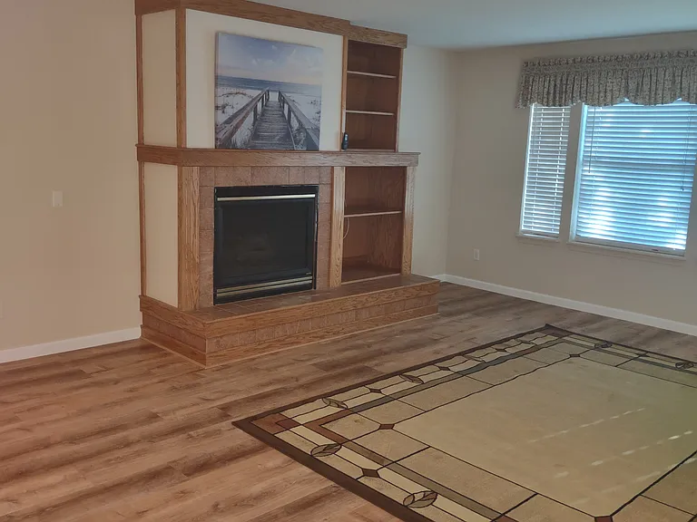 1061 Mountain View Dr — Photo 7