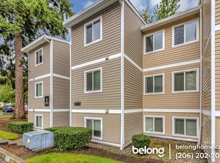 12423 NE 131st Ct #305, Kirkland, WA 98034