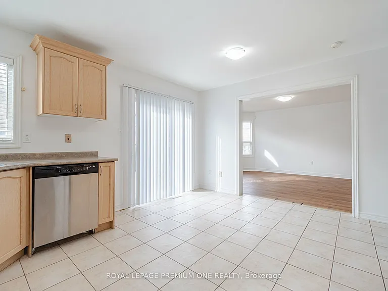 48 Devonwood Dr — Photo 15