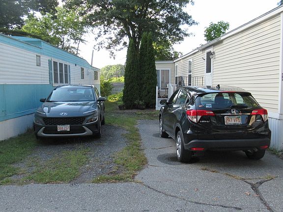 2nd image of 37 Mobile Ave #37