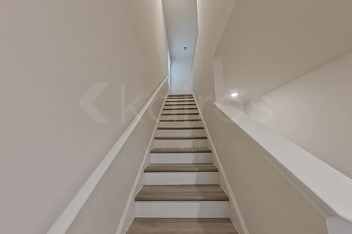 113 Inez Ave — Photo 14