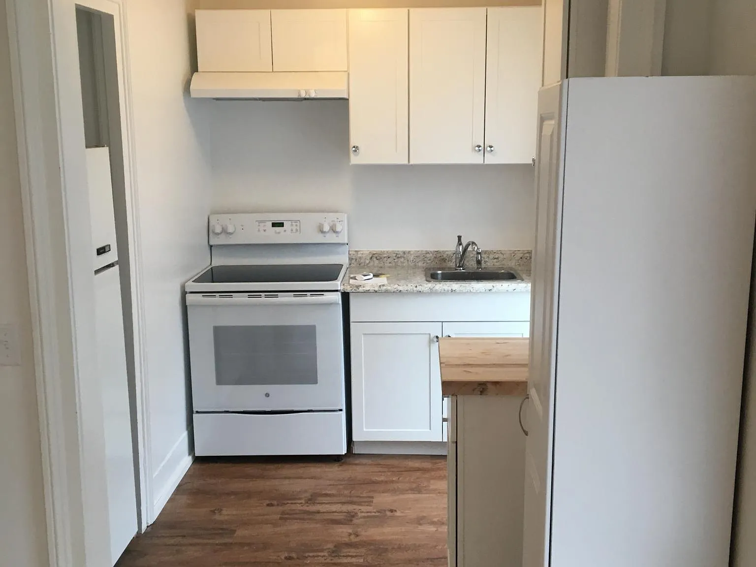 1 bed, 850 sqft, $1,590 — Photo 4