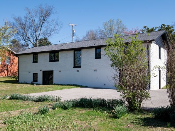 3257 Knobview Dr, Nashville, TN 37214