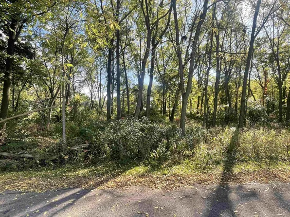 L9 & 10 Road 3 #9 & 10, Edgerton, WI 53534