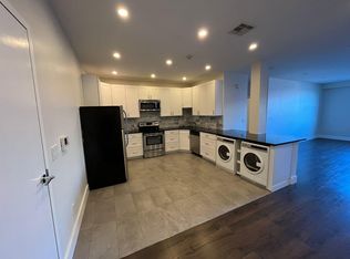 48 Eagle St #307, Albany, NY 12207