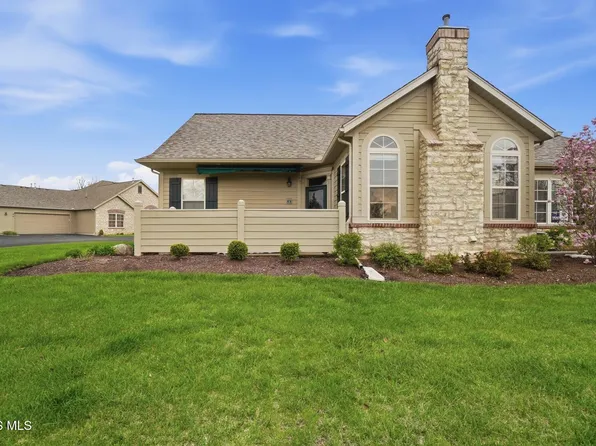 2690 N Canterbury Cir #A, Pt Clinton, OH 43452