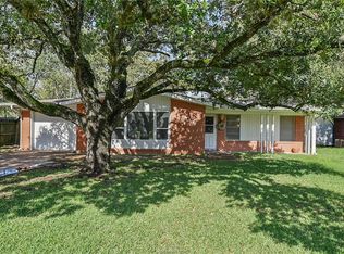 318 Dunn St, Bryan, TX 77801