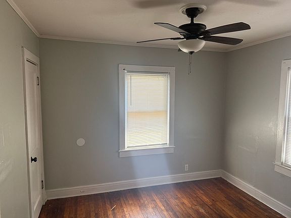 5th image of 1204 Julia Ave